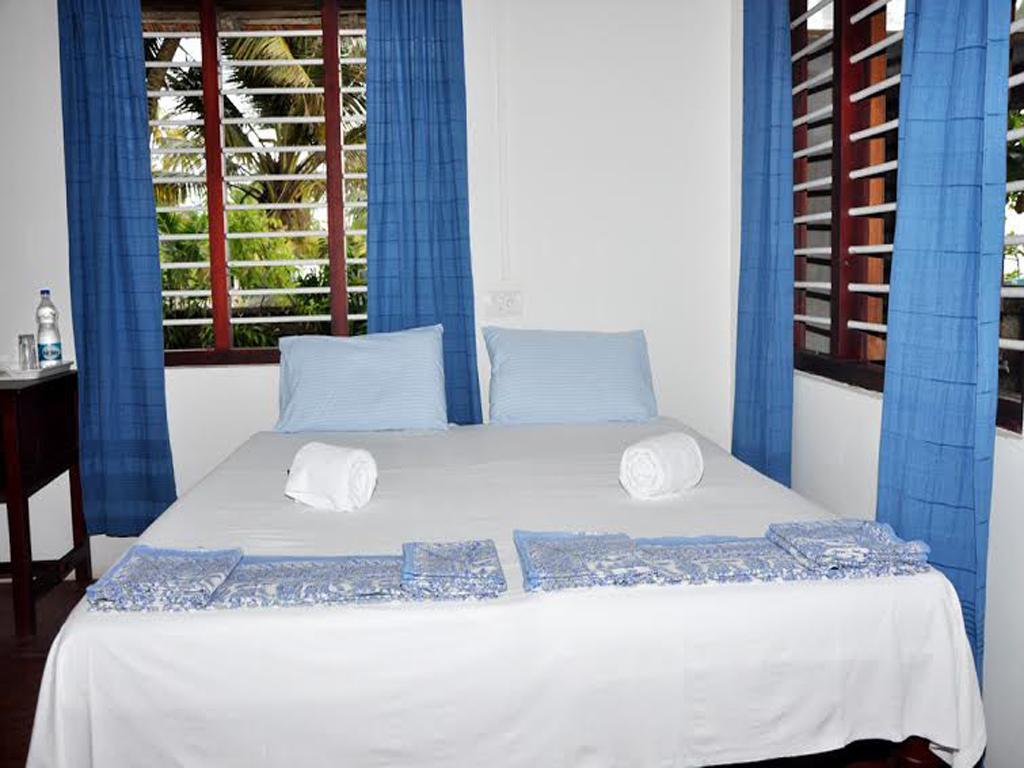 Alappuzha Angeo Beach House חדר תמונה