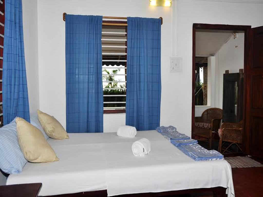 Alappuzha Angeo Beach House חדר תמונה